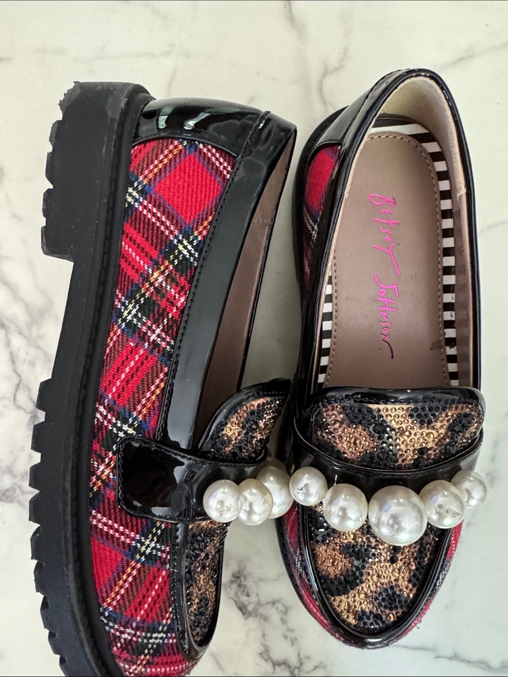 Betsey Johnson Kid’s Harlo Platform Loafers • Pearls Rhinestones Plaid • Size 3 - Picture 2 of 8